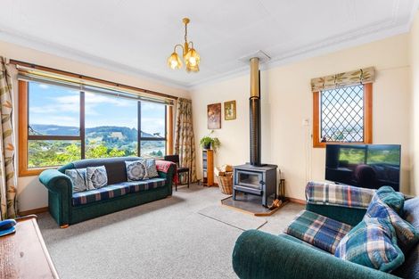 Photo of property in 6 District Road, Roseneath, Port Chalmers, 9023