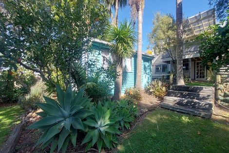 Photo of property in 106 Calliope Road, Stanley Point, Auckland, 0624