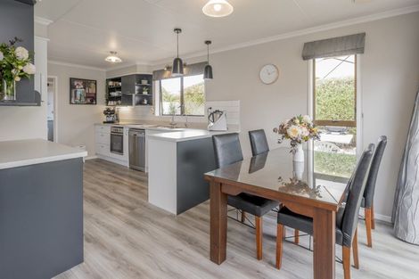 Photo of property in 14 Matipo Street, Levin, 5510