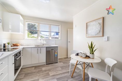 Photo of property in 213 Knights Road, Hutt Central, Lower Hutt, 5011