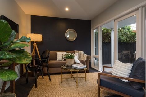 Photo of property in 15 Innes Road, St Albans, Christchurch, 8052