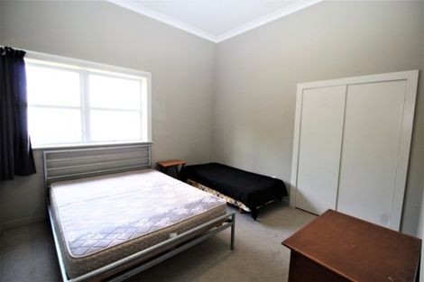 Photo of property in 50 Ross Street, Woodville, 4920