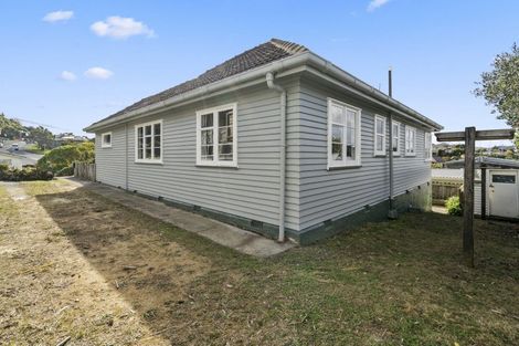 Photo of property in 163 Broderick Road, Johnsonville, Wellington, 6037