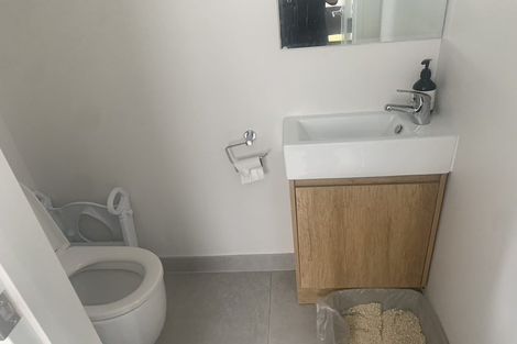 Photo of property in 3/2c Walsall Street, Avondale, Auckland, 1026