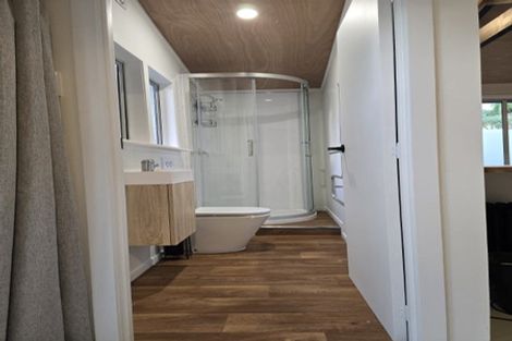 Photo of property in 11 Dellwood Avenue, Henderson, Auckland, 0612