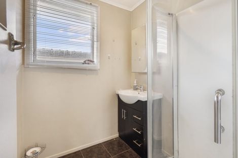 Photo of property in 16a Nogat Avenue, Papatoetoe, Auckland, 2024