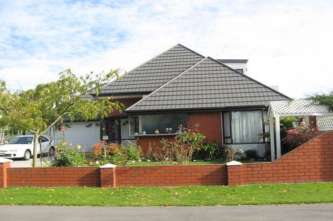 Photo of property in 1 Bowman Place, Sockburn, Christchurch, 8042