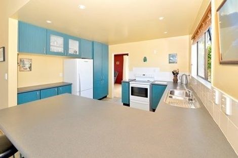 Photo of property in 12 Dominica Crescent, Grenada Village, Wellington, 6037