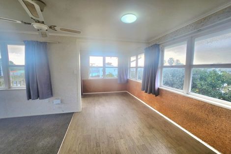 Photo of property in 2/23 Claymore Street, Manurewa, Auckland, 2102