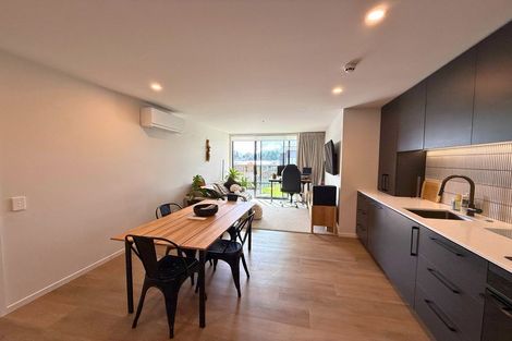 Photo of property in 4/7 Northlake Drive, Wanaka, 9305