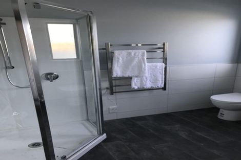 Photo of property in 3 Sarah Street, Waikawa Beach, Levin, 5573