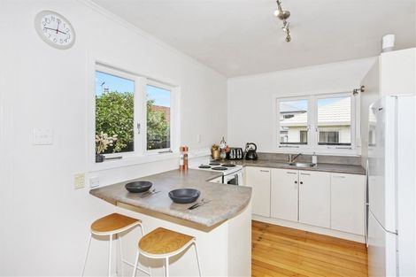 Photo of property in 22 Laurie Avenue, Papakura, 2110