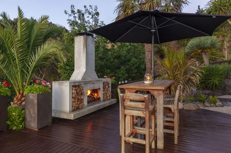 Photo of property in 105 Waterfall Road, Paraparaumu, 5032