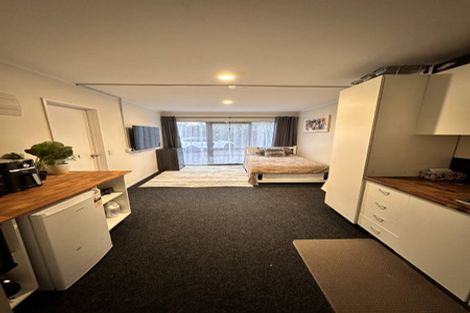 Photo of property in 2b Glen Road, Ranui, Auckland, 0612