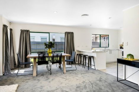 Photo of property in 2/3 Dover Road, Wainuiomata, Lower Hutt, 5014