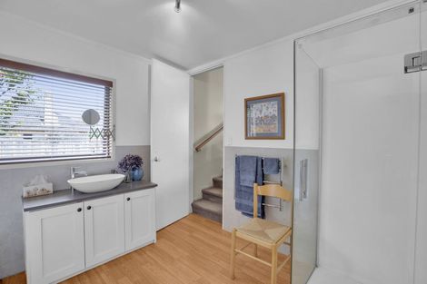 Photo of property in 135a Lake Crescent, Hamilton Lake, Hamilton, 3204