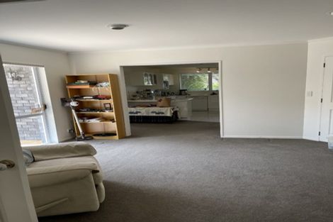 Photo of property in 69 Marina View Drive, West Harbour, Auckland, 0618