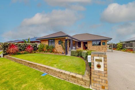 Photo of property in 10 Merrimana Drive, Thames, 3500