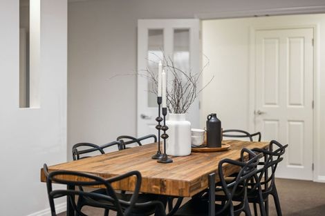 Photo of property in 2 Stonebridge Road, Temple View, Hamilton, 3289