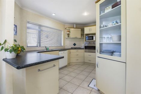 Photo of property in 18 Twickenham Place, Nawton, Hamilton, 3200