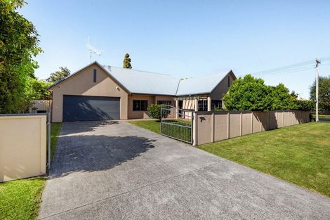 Photo of property in 37 Princes Street, Cambridge, 3434