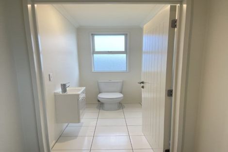 Photo of property in 37 Cousins Street, Woodend, 7691