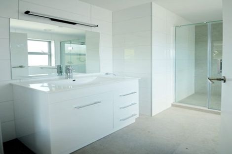 Photo of property in 169c Wallace Road, Mangere Bridge, Auckland, 2022