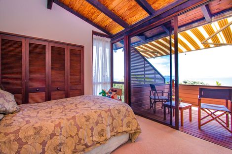 Photo of property in 60 Pacific Parade, Army Bay, Whangaparaoa, 0930