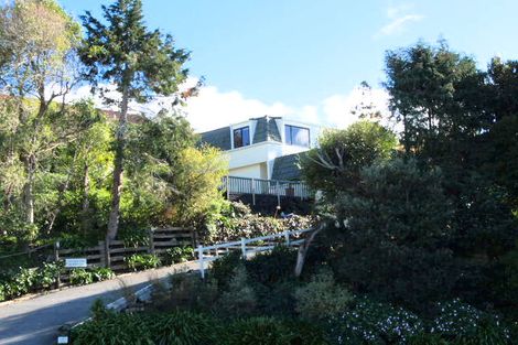 Photo of property in 81 Pah Road, Cockle Bay, Auckland, 2014