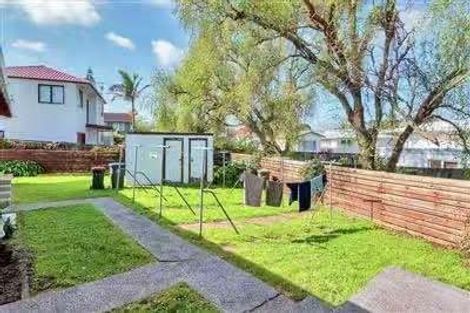 Photo of property in 2/37 Oriana Avenue, Lynfield, Auckland, 1042