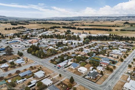 Photo of property in 18 Bute Street, Ranfurly, 9332
