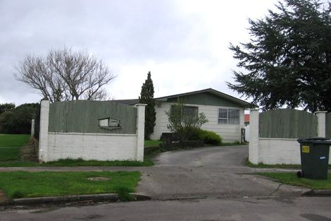 Photo of property in 26 Lyndale Place, Kelvin Grove, Palmerston North, 4414