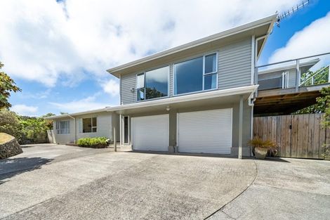 Photo of property in 12 The Track, Plimmerton, Porirua, 5026