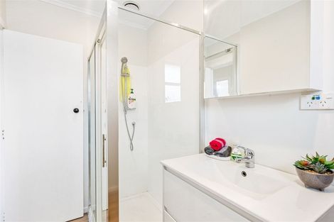 Photo of property in 108 Corinna Street, Waitangirua, Porirua, 5024