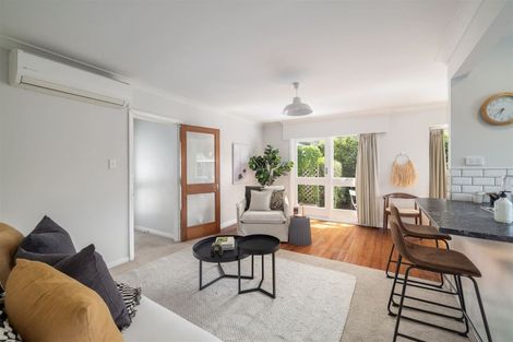 Photo of property in 2/42 Office Road, Merivale, Christchurch, 8014