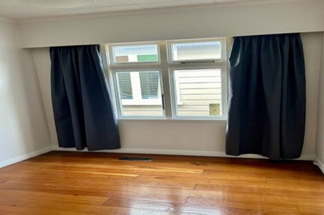 Photo of property in 27 Ava Street, Petone, Lower Hutt, 5012