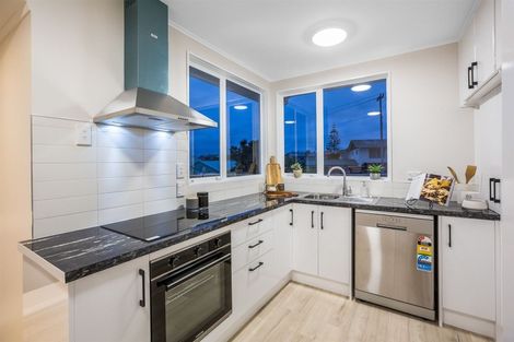Photo of property in 79 Driver Crescent, Cannons Creek, Porirua, 5024