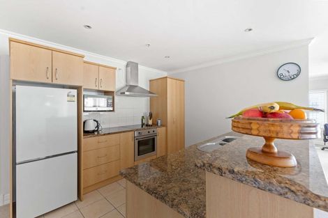 Photo of property in 1 Queen Street, New Plymouth, 4310