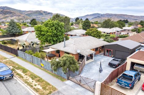 Photo of property in 117 Waenga Drive, Cromwell, 9310