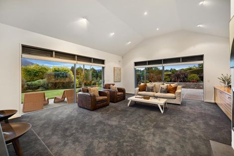 Photo of property in 3 Bayonet Peak Place, Drift Bay, Queenstown, 9371