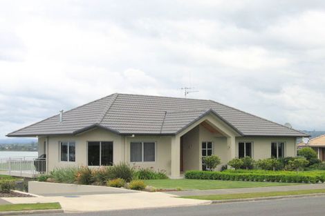 Photo of property in 55 Hamurana Road, Omokoroa, 3114