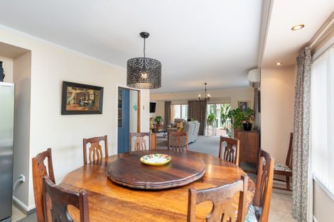 Photo of property in 13 Chichester Drive, Pinehaven, Upper Hutt, 5019