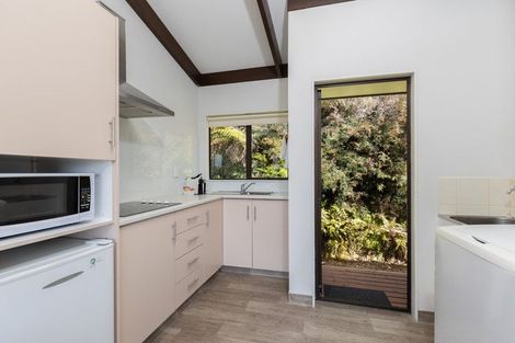Photo of property in 8 Kotare Place, Kaiteriteri, Motueka, 7197