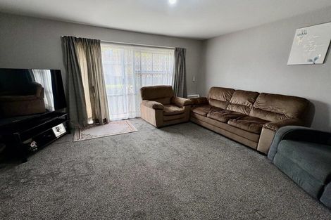 Photo of property in 1/5 James Condon Place, Redwood, Christchurch, 8051