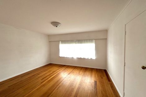 Photo of property in 656 Pakuranga Road, Howick, Auckland, 2010