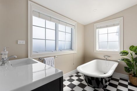 Photo of property in 34 Black Barn Lane, Bethlehem, Tauranga, 3110