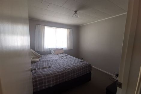 Photo of property in 48 Candia Road, Swanson, Auckland, 0614