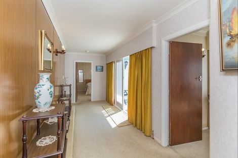 Photo of property in 4 Highfield Place, Levin, 5510