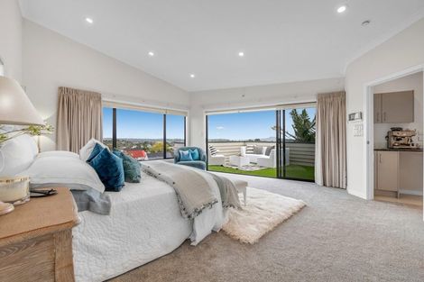 Photo of property in 2/32 Gills Road, Bucklands Beach, Auckland, 2014