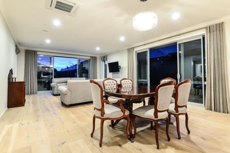 Photo of property in 49 Meadowfield Street, Flagstaff, Hamilton, 3210